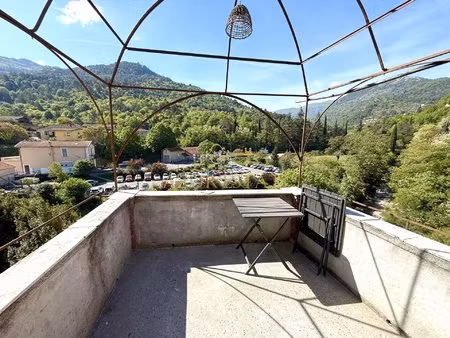 sospel : 3 pieces avec terrasse