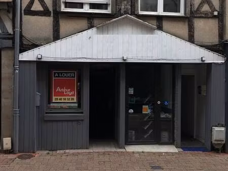 local commercial à louer