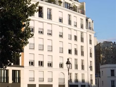 boutique 33 m² paris