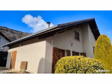 maison 4ch. piscine vue belledonne