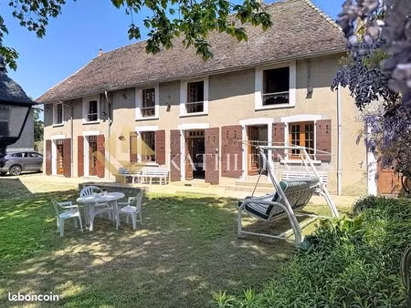 maison 7 pièces 165 m²