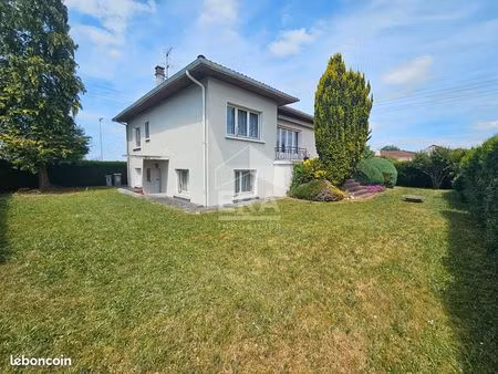 maison 7 pièces 186 m²