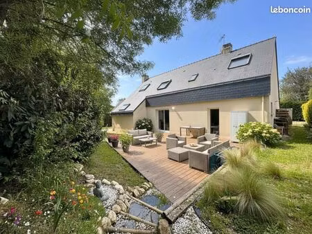 maison 8 pièces 160 m²