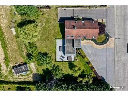 villa d’architecte avec vue panoramique à péruwelz – double accès  idéale profession libér