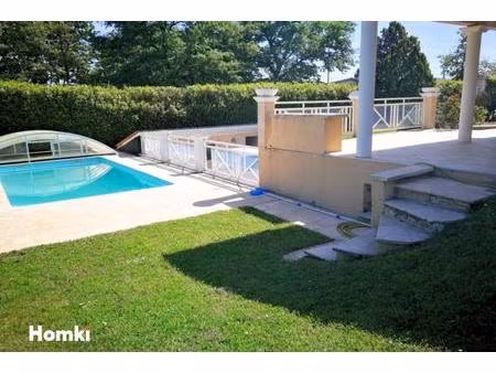maison/villa t6 de 140 m2 à l'isle-d'abeau 38080