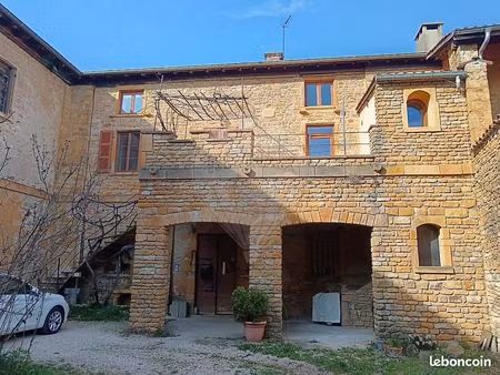 maison 6 pièces 131 m²