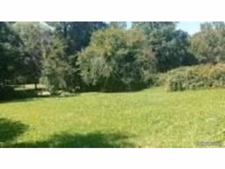 rare – grand terrain 567 m² plein sud – proche bourg bréhal