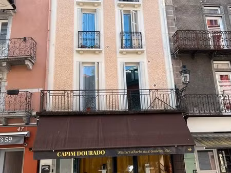 immeuble de caractère à usage mixte – emplacement exceptionnel à lourdes