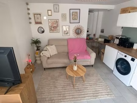 a louer studio à saint amand sur sèvre