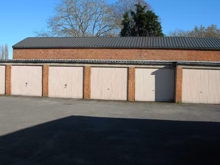garage à louer à avenue de gaulle 91 mons (vwd17405)