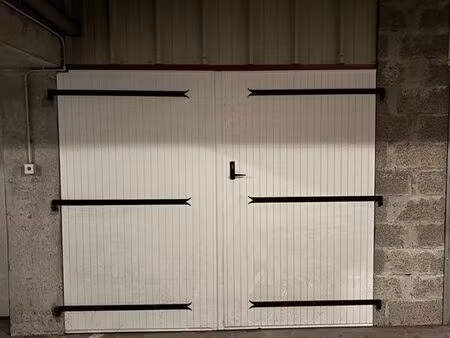 box garage fermé pornichet