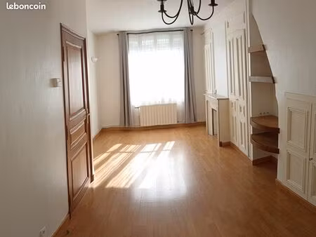 maison amiénoise 690 hors charges 70m2
