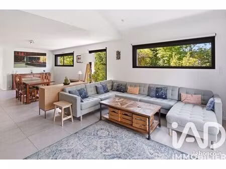maison 6 pièces 165 m²
