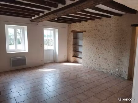 location maison précigné