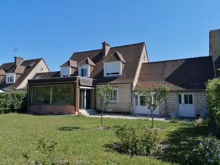 belle maison proche école et commerces - 3 chambres