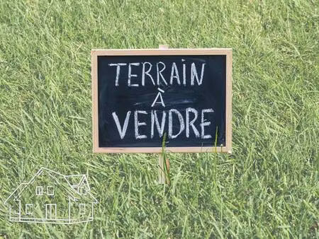 terrain 2 022 m² | plat & 2 min du centre | g1 ok
