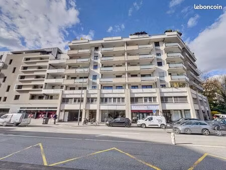 appartement 4 pièces 83 m²