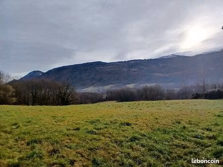 terrain 381 m² - bâtiment à réhabiliter