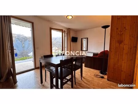 saint-jean-d'arves station de ski typique  cadre calme et agréable - appartement 2 pieces