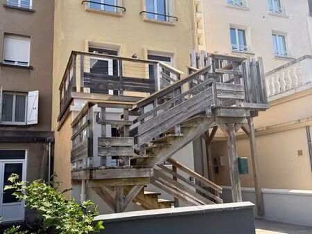 rare a la vente triplex hyper centre st lo