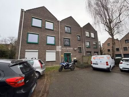 bureaux 233 m²