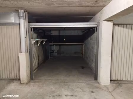 loue garage