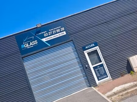 local commercial ou activité 100m2