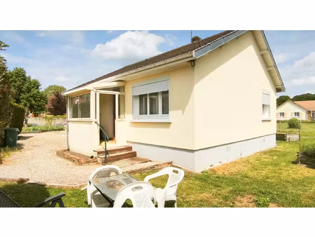 maison d'habitation deux de 70 m2 sur 1007 m2 de terrain