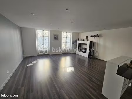 immeuble 8 pièces 280 m²
