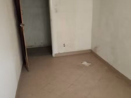 cave / box 1 pièce vitrée  8 m² · les sables-d'olonne proche ylium
