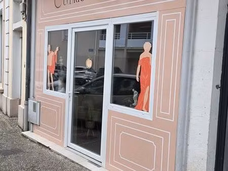 à vendre – fonds de commerce boutique spécialisée – opportunité clé en main