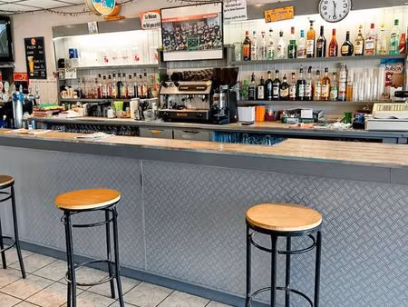 à vendre – bar restaurant la croix blanche – saint-amans-soult – licence iv & fort potenti