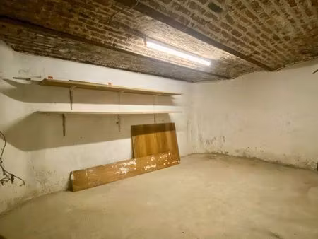 cave 10 m2 avec eau et électricité
