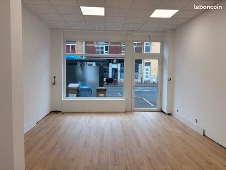 local commercial de 60m² + cour 25m² - rénové - boulevard jean jaurès 59210 coudekerque br