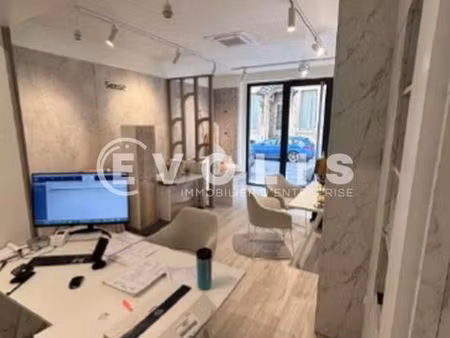 local commercial 70 m²