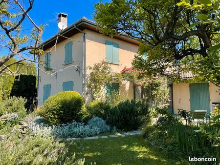 maison 5 pièces 137m2