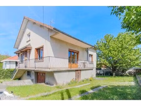 pavillon 5 pièces 94 m²