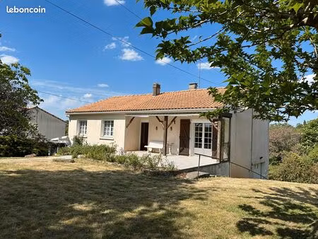 pavillon 4 pièces 93 m²