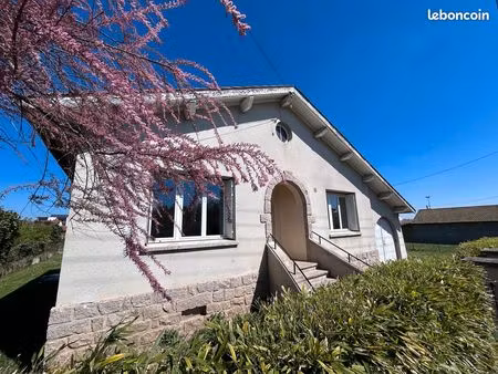 villa 4 pièces 80 m²