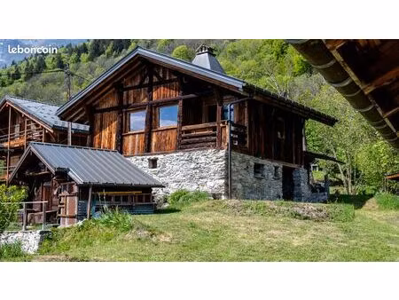 propriété 4 pièces 98 m²