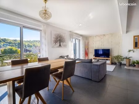 duplex 4 pièces 80 m²