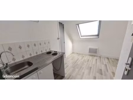 studio 1 pièce 9 m²