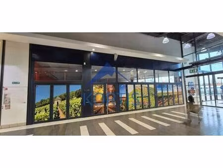 local commercial à louer