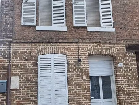 petite maison individuelle meublée