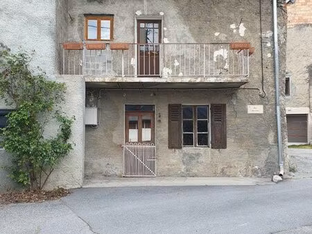 maison de village à cruet
