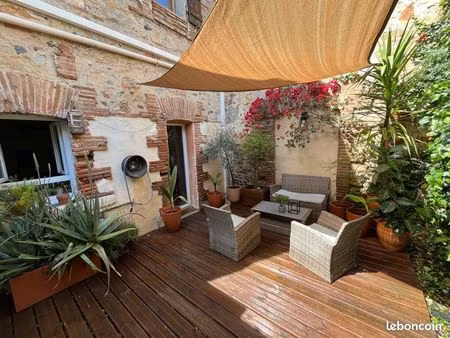 maison de village rénovée avec patio