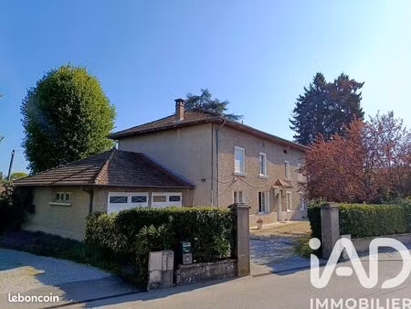 maison familiale 10 pièces 295 m²