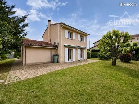 maison 4 pièces 92 m²