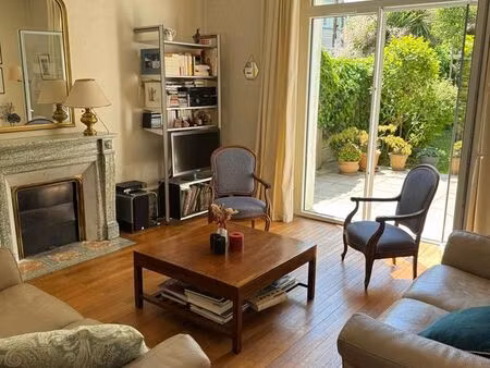 maison familiale de caractère 166 m²- 9 pièces avec jardin – mellinet canclaux