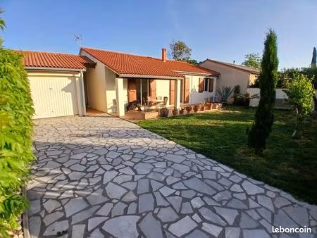 pavillon plain-pieds 3 chambres grand terrain